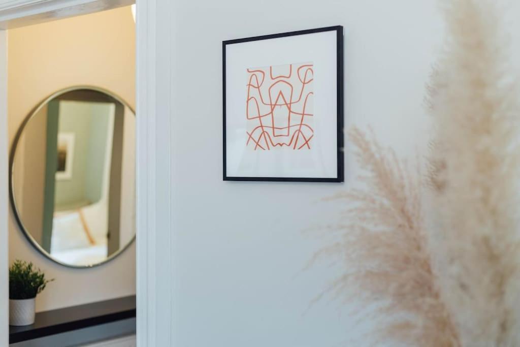 Stylish Stirling Apartment - Free Parking Екстер'єр фото