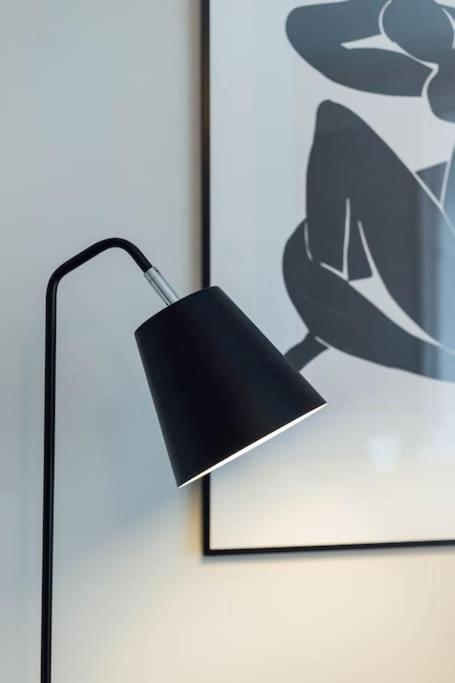 Stylish Stirling Apartment - Free Parking Екстер'єр фото